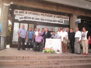 Članovi HAZUD-a kod branitelja